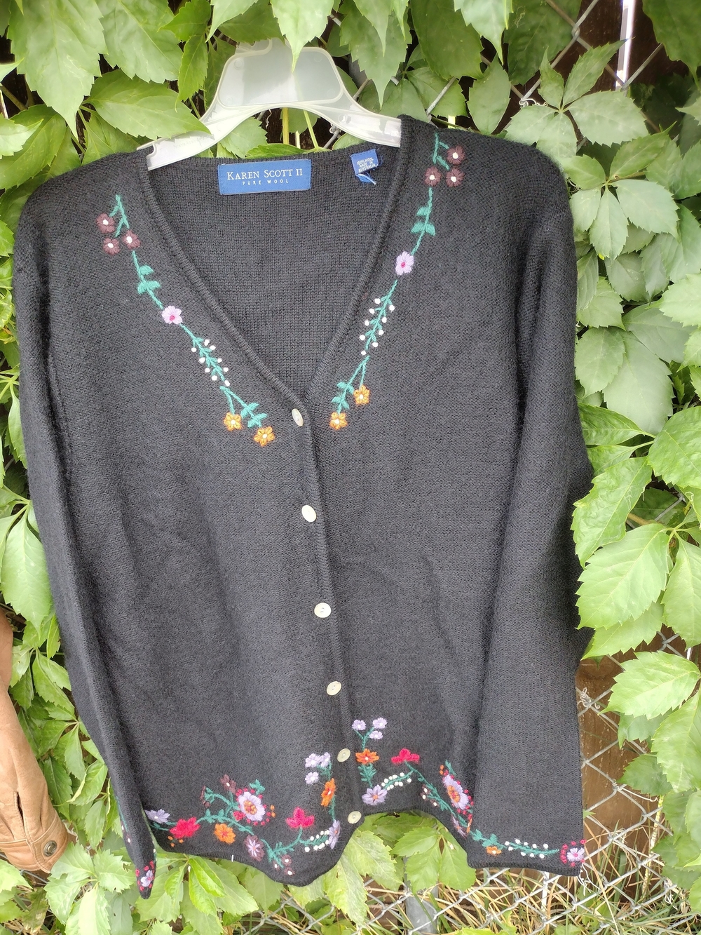 Karen Scott Black Floral Embroidered V-Neck Cardigan Sweater XL